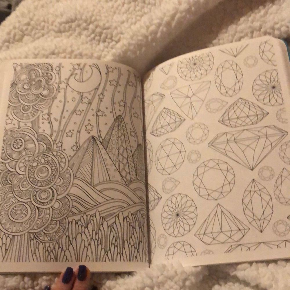 🔴Posh Coloring Book - Picture 8 of 10